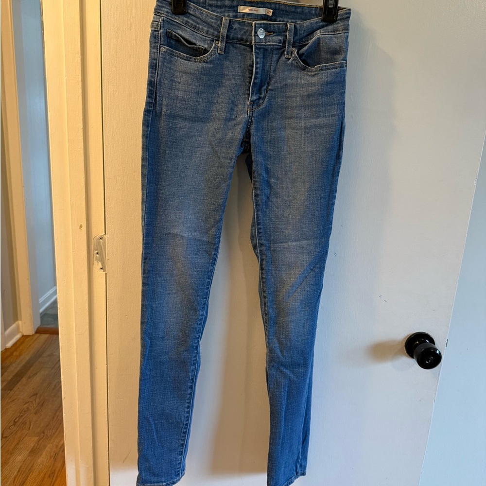 Levi's Women's Skinny Jeans in Light Blue Wash